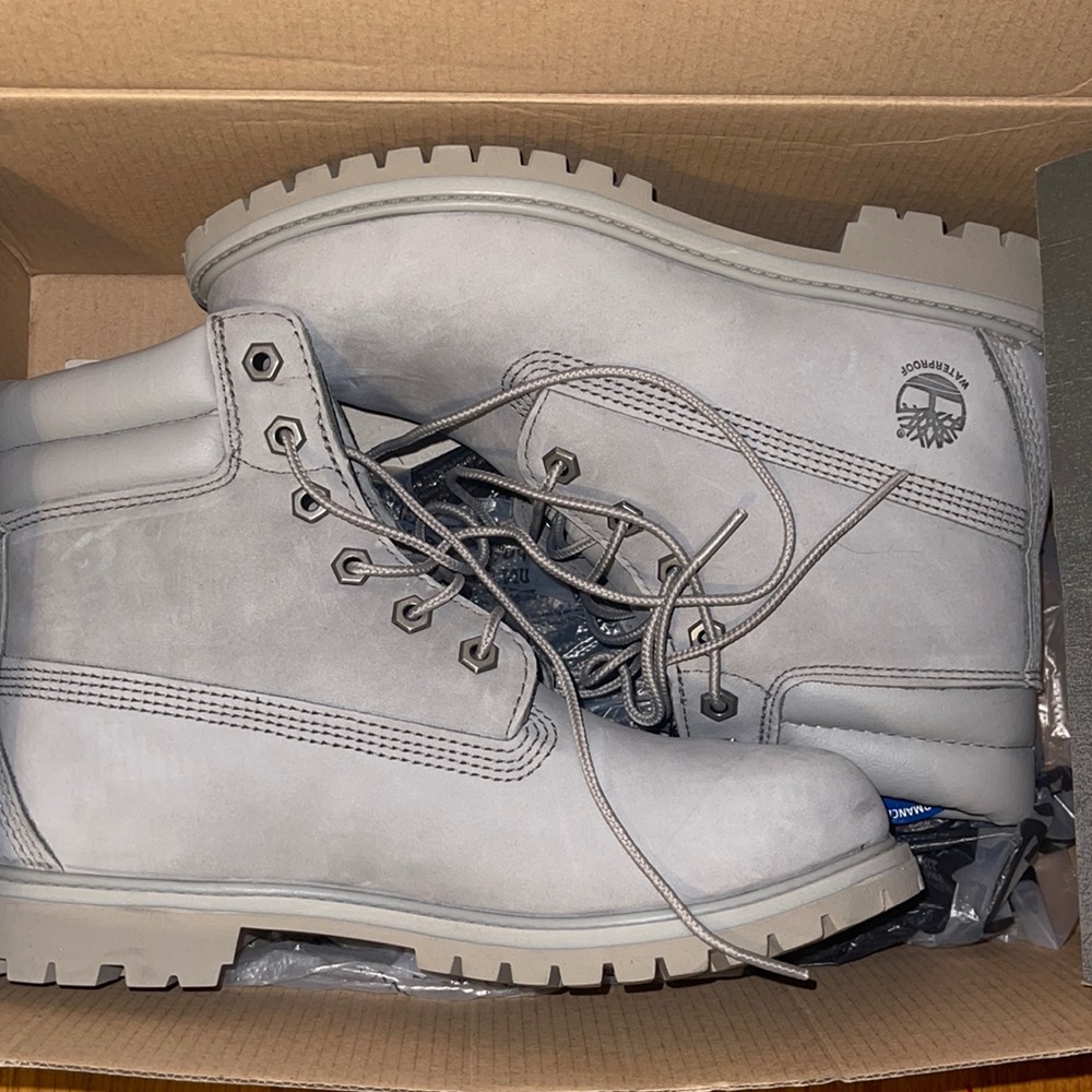 Gray Timbs